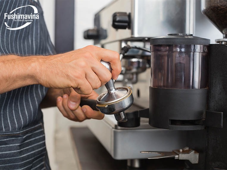 chọn máy xay cafe dựa vào công suất hoạt động