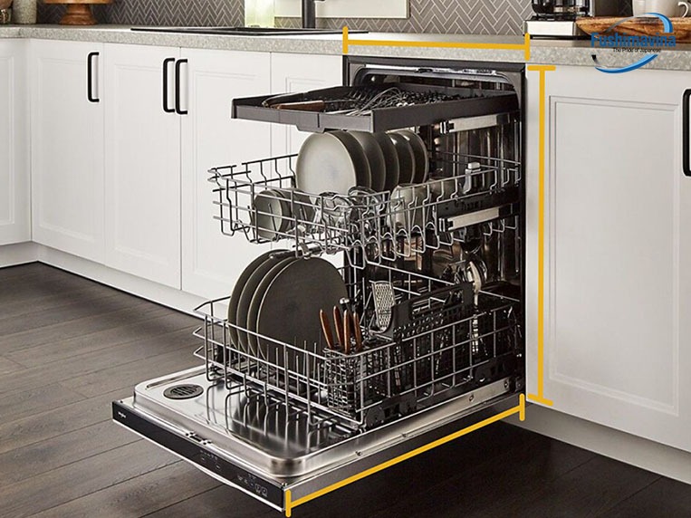 sử dụng máy rửa bát trong bếp công nghiệp giúp tiết kiệm chi phí