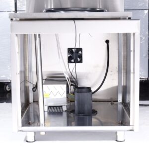 bep-tu-cong-nghiep-don-8kw-mat-lom-2