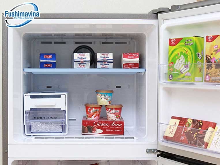 Hướng dẫn 8 cách bảo quản kem tươi giữ nguyên hương vị thơm ngon 11 để hộp kem vào trong cùng của tủ lạnh để bảo quản kem