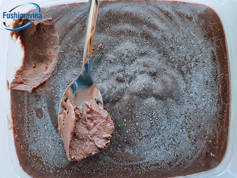 cách làm kem ốc quế socola bằng cách truyền thống