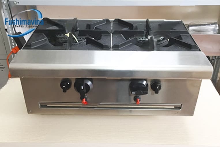 mặt bếp inox sáng bóng