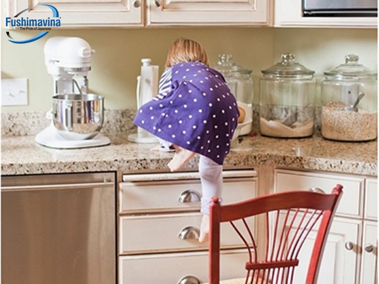 lưu ý khi sử dụng thiết bị thông gió hút khói bếp