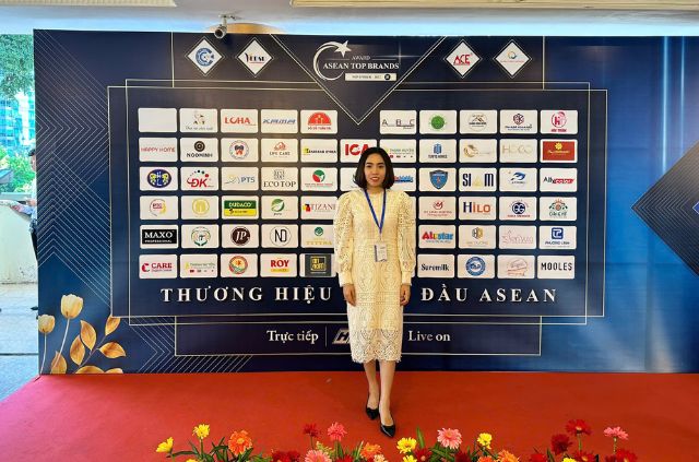 Đa dạng model máy làm đá