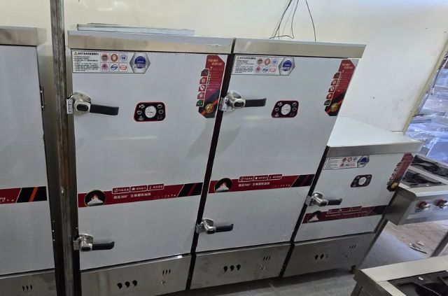 Tham khảo 3 nguồn mua thanh lý tủ nấu cơm công nghiệp và bảng giá bán 8 Mua tủ nấu cơm cũ tại cửa hàng điện máy chuyên đồ cũ.